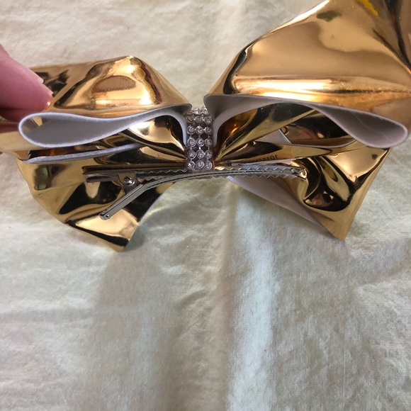 Large JoJo Siwa gold metallic bow Nickelodeon - Picture 6 of 7
